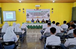 Bawaslu Lamsel Gelar Sosialisasi Pengawasan Partisipatif di SMK Negeri 1 Kalianda