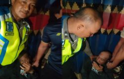 Aipda Edwar Kenedy Amankan Pelaku Jambret dari Amukan Masa